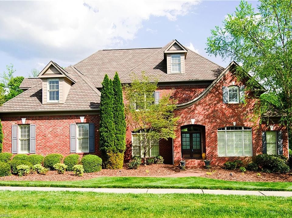 1st image of 7470 Henson Forest Dr