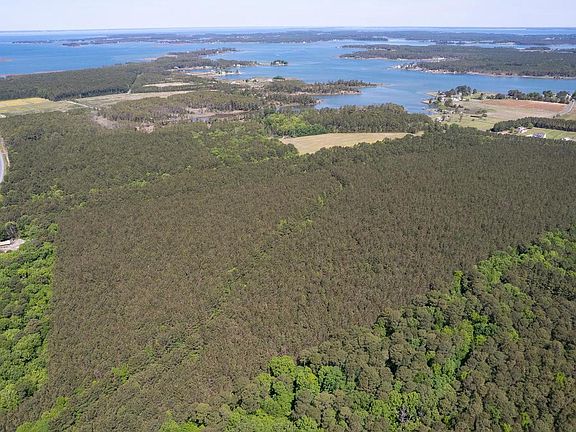 4th image of Taylors Island Rd