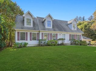 11 Maplewood Rd, Millbury, MA 01527