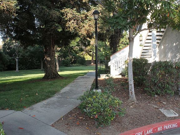 4th image of 2547 Yerba Hills Ct