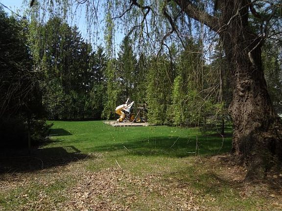 3rd image of 5800 Mait Ln