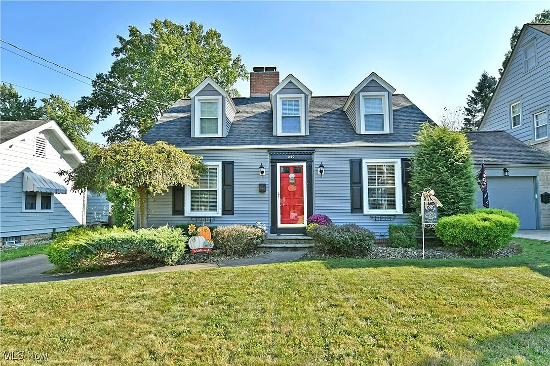259 Brookfield Ave photo 1