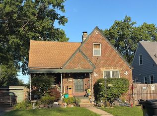 4026 Victory Blvd, Cleveland, OH 44135