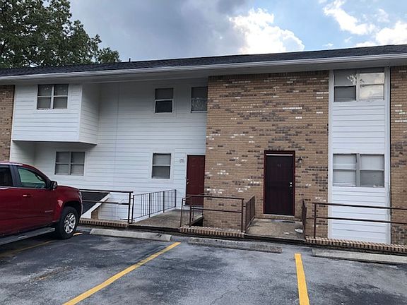 3rd image of 3700 Cherryton Dr #28