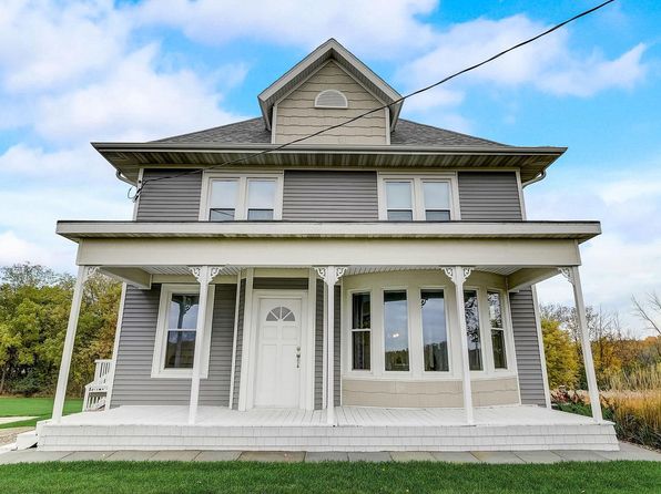 New Berlin WI Real Estate - New Berlin WI Homes For Sale | Zillow