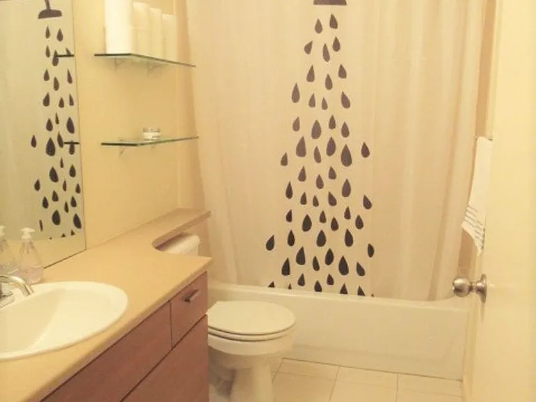 700 E Denny Way #202 — Photo 11