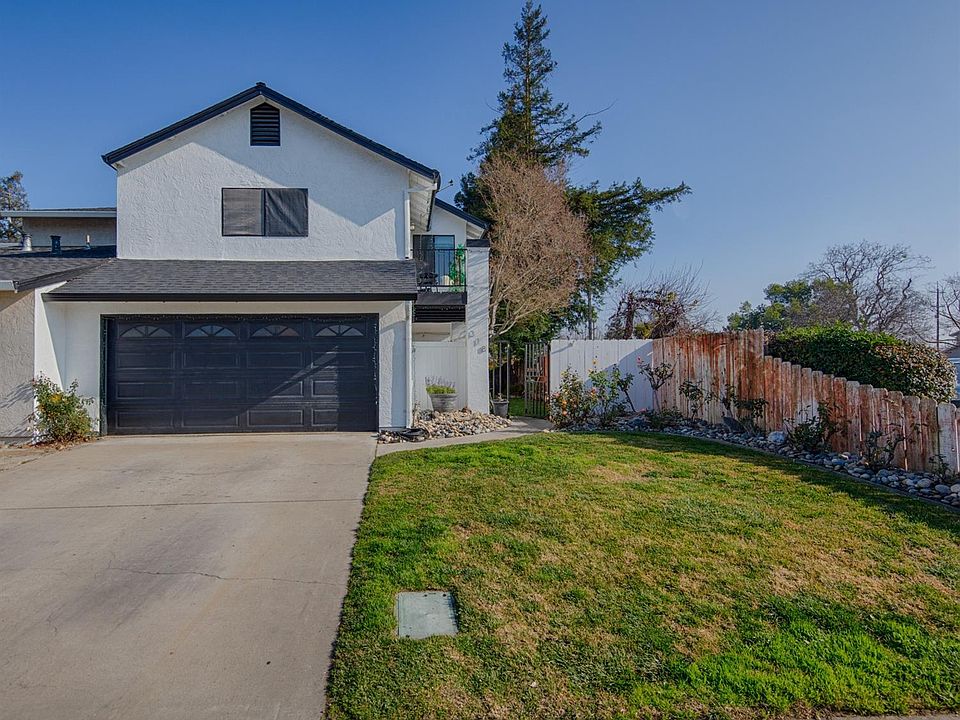 1st image of 318 Sun Haven Pl