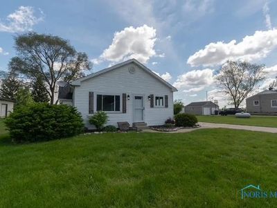 3844 Washburn Rd, Berkey, OH, 43504