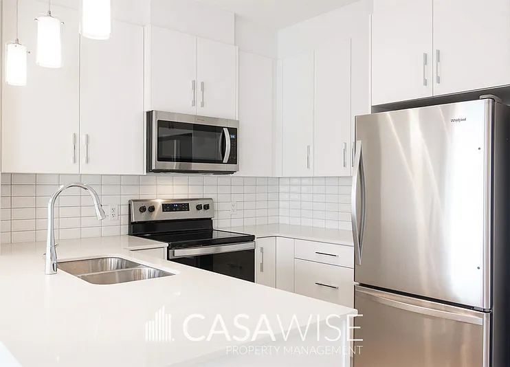 812 Welsh Dr SW #219 — Photo 1