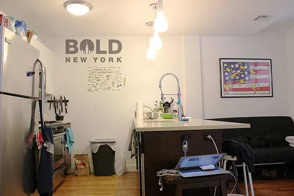 Rented by Bold New York | media 19