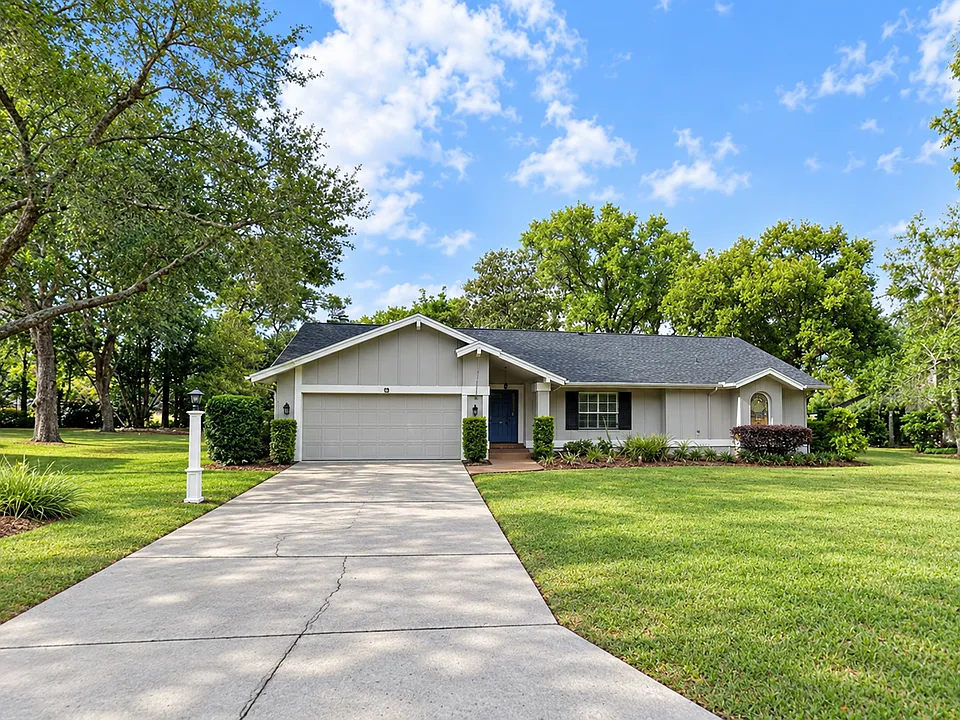 9 Byrsonima Ct