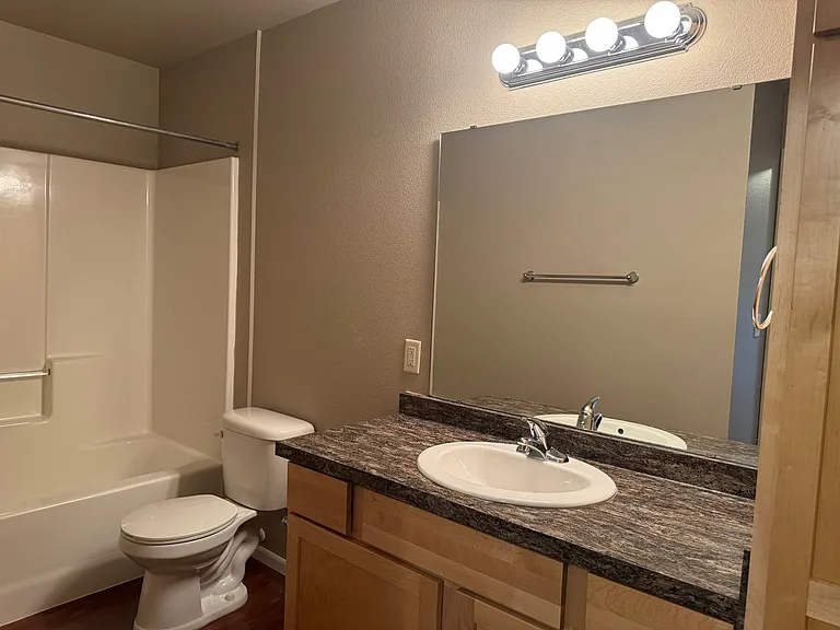 Aspen Trail Apartments — Photo 118