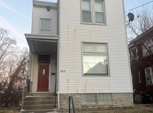 1030 Sunset Ave, Cincinnati, OH 45205