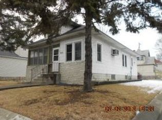 1055 Minnehaha Ave E, Saint Paul, MN 55106