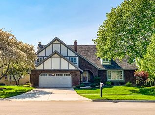 3516 Regent Dr, Hoffman Estates, IL