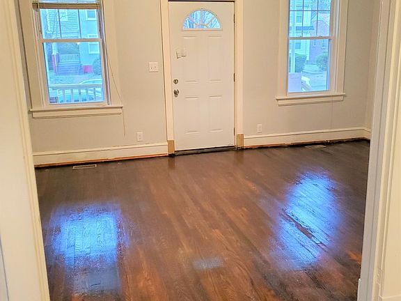 5th image of 3211 Hanes Ave