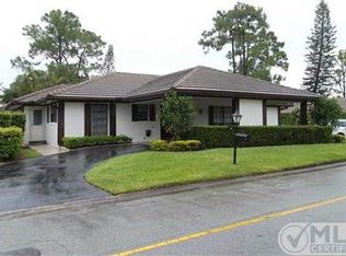 515 Pine Tree Ct, Atlantis, FL 33462