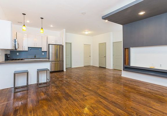 2nd image of 14 Woodbine St #1B