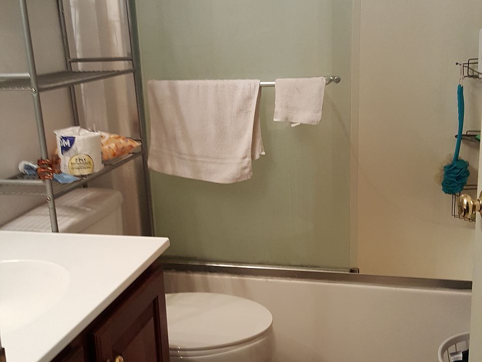 2nd image of 29 Lianne Dr
