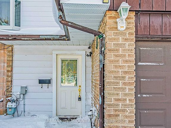 3rd image of 57 Royal Salisbury Way