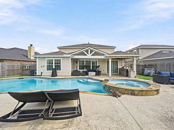 5th image of 14935 Solvista Creek Ln