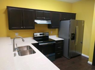416 Yale Blvd SE, Albuquerque, NM 87106