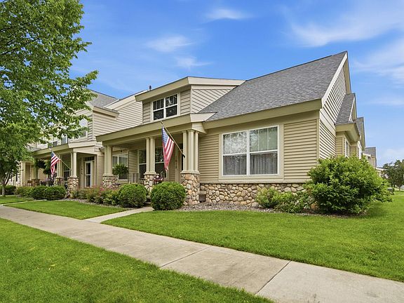 2nd image of 1610 Riverspointe Ct