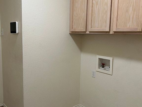 4th image of 4009 New Orleans Dr