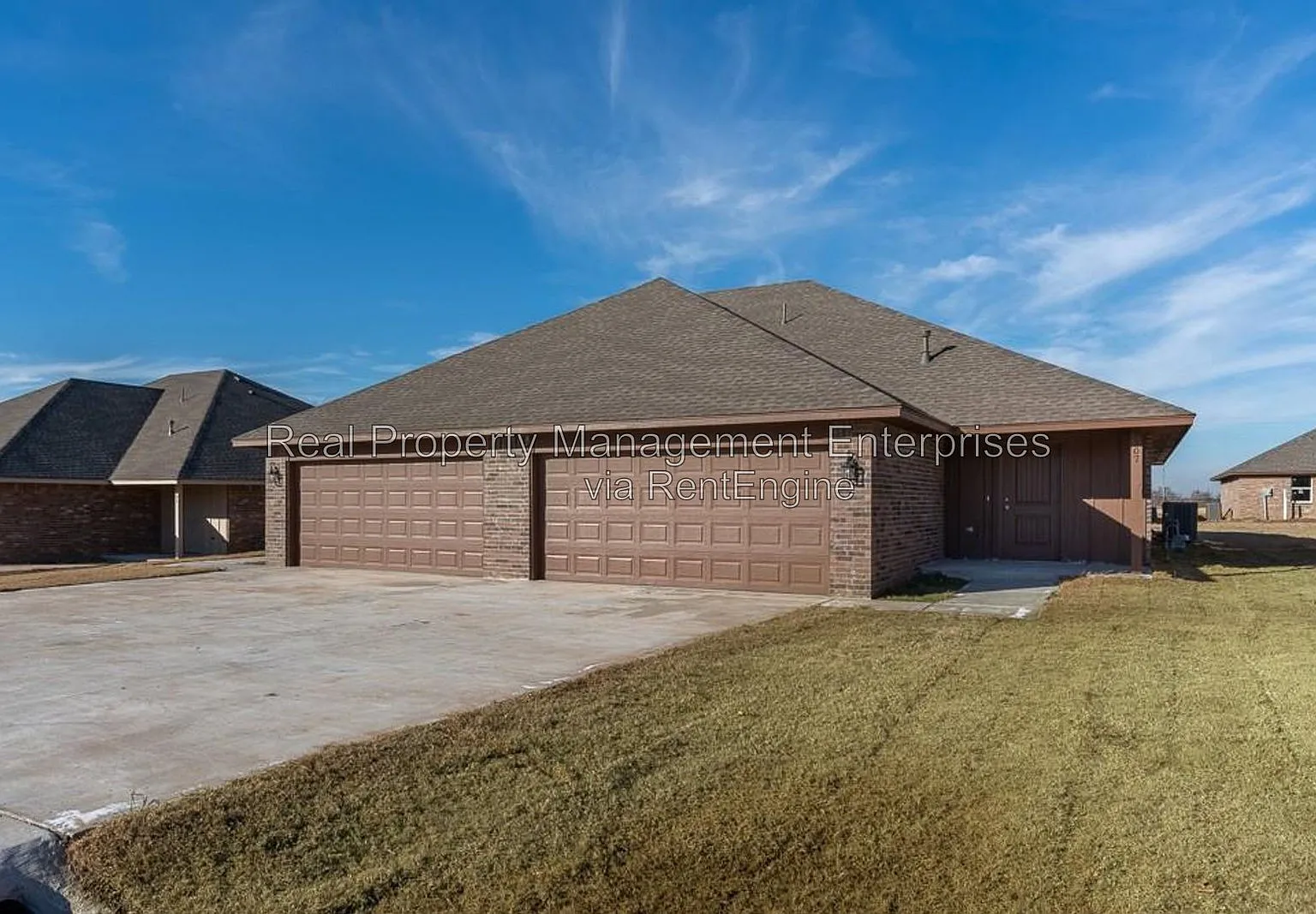 3 bed, 2.0 bath, 1222 sqft, $1,325 — Photo 1