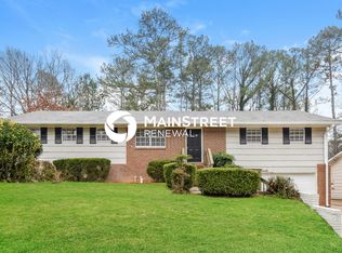 2455 Cheryl Lynne Ln, College Park, GA 30349