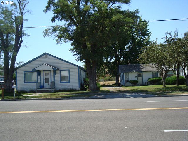 2nd image of 212 E Broadway Ave