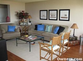 28120 Redondo Beach Dr S APT 103, Des Moines, WA 98198