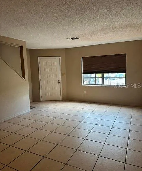 8559 Pilgrim Ct — Photo 2