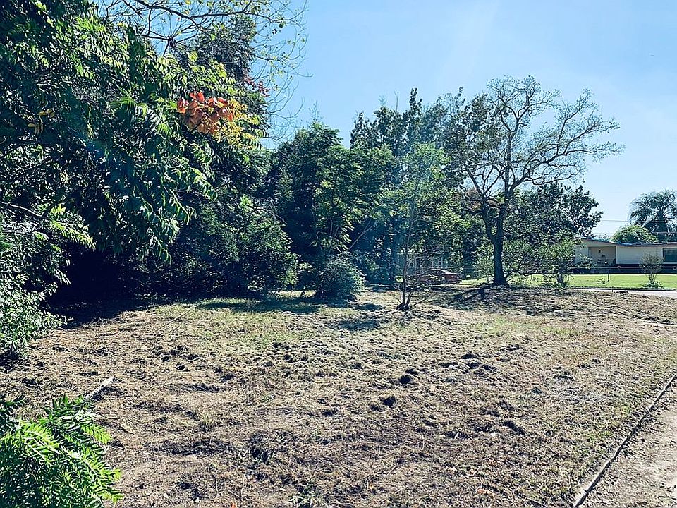 2nd image of 5501 Lunsford Dr