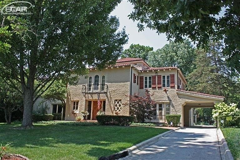 1st image of 2720 Westwood Pkwy