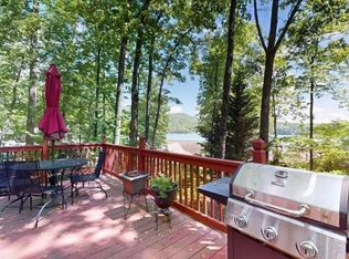 67 Bradshaw Rd, Hiawassee, GA 30546