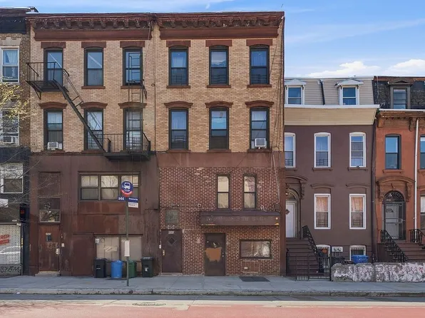 446 Nostrand Ave, Brooklyn, NY 11216