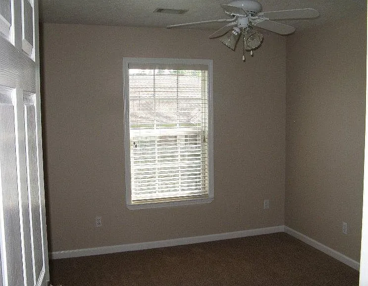 3409 N Ridge Dr — Photo 17