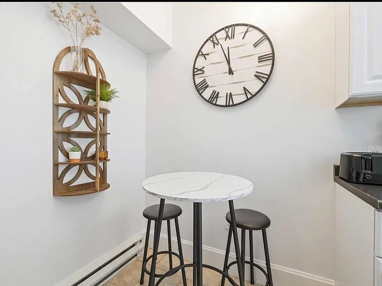 502 E Garden Ave #4 — Photo 8