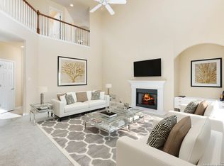 8306 Magdalena Run, Helotes, TX 78023