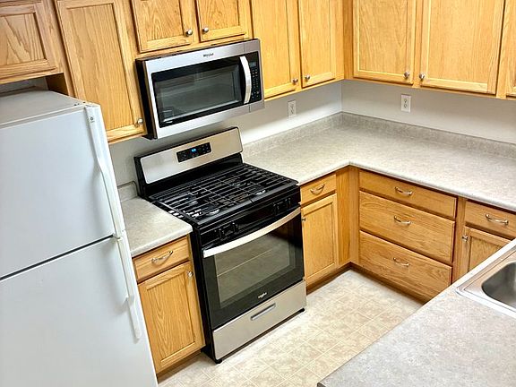 2nd image of 5550 Corbett Dr Unit A3