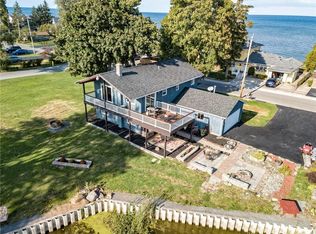 2241 Edgemere Dr, Rochester, NY 14612