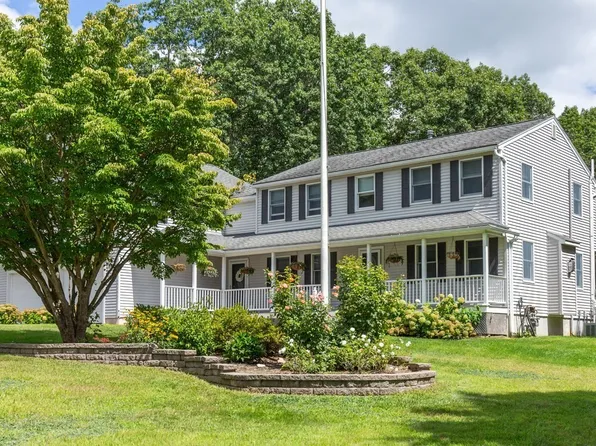 21 Partridge Rd, Dracut, MA 01826