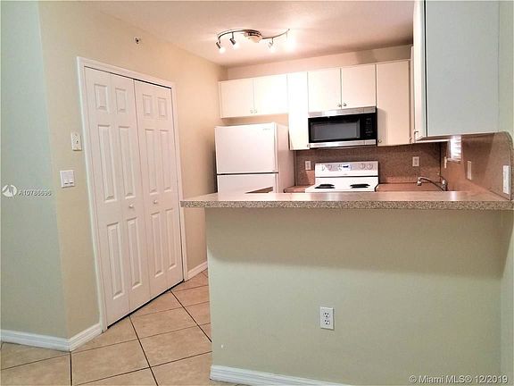 5th image of 22801 SW 88th Pl #101-10
