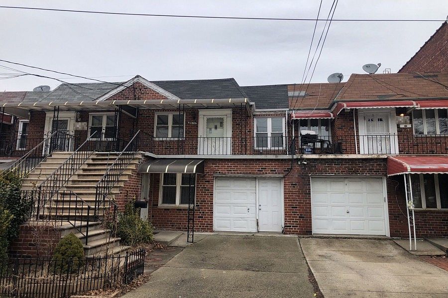 1st image of 2073 E 61st St