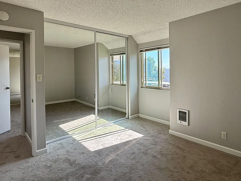 4415 Norwalk Dr #5 — Photo 6