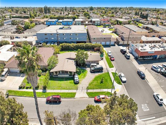 9592 Katella Ave, Garden Grove, CA 92804