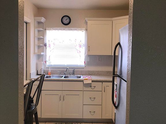 3rd image of 4302 Cobalt St