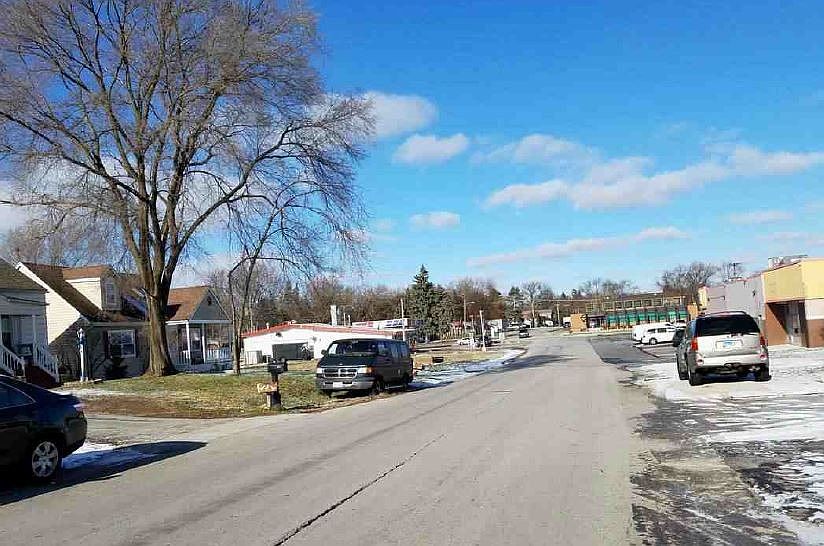 2nd image of 1016 Bangs St