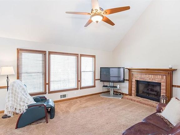 5th image of 3741 Laurel Brook Ct